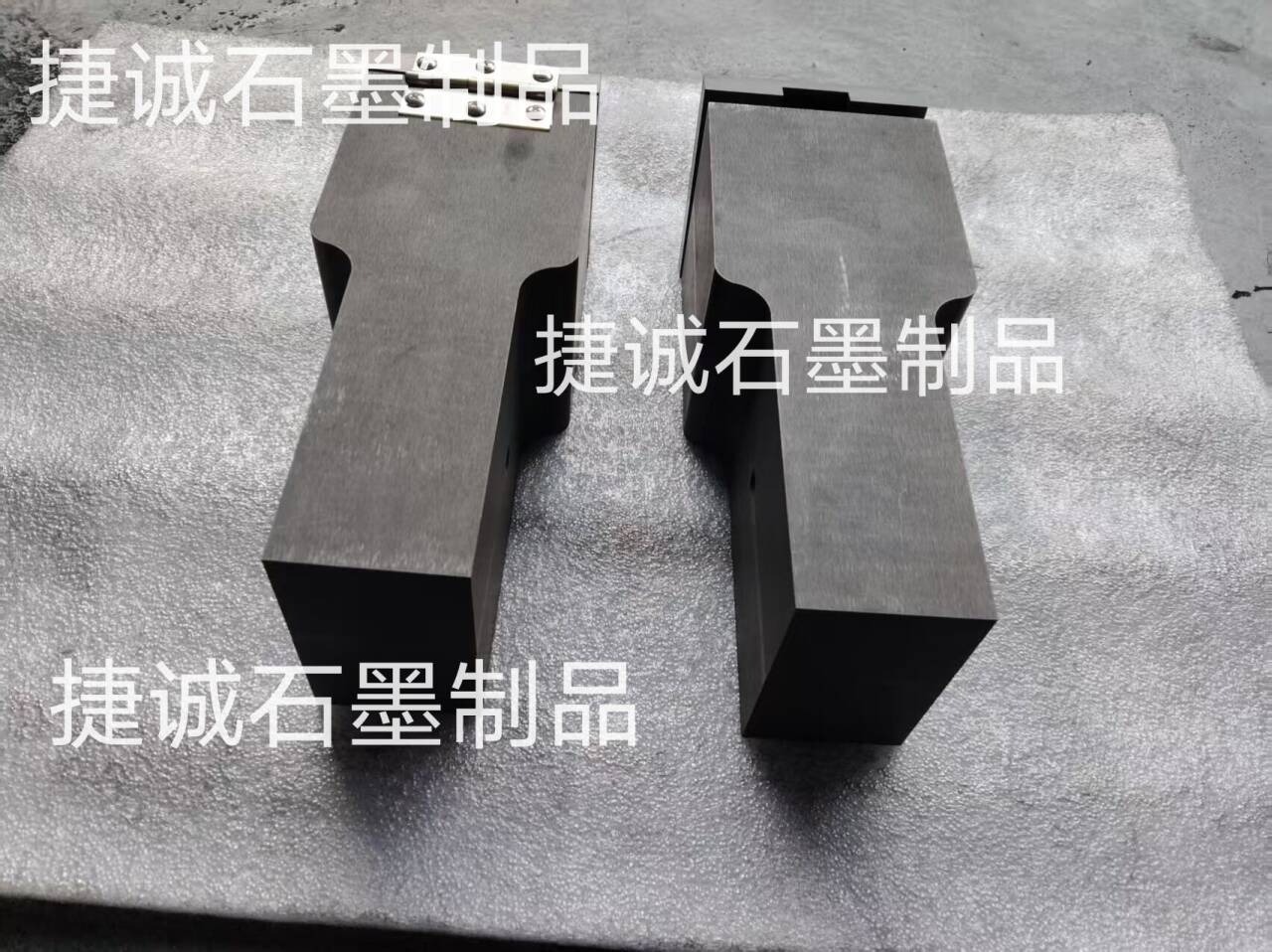 石墨模具，VC石墨模具，電子燒結(jié)石墨模具，均溫板燒結(jié)石墨模具，擴散焊接石墨模具，石墨治具，石墨模具加工，散熱石墨模具，石墨模具生產(chǎn)廠家
